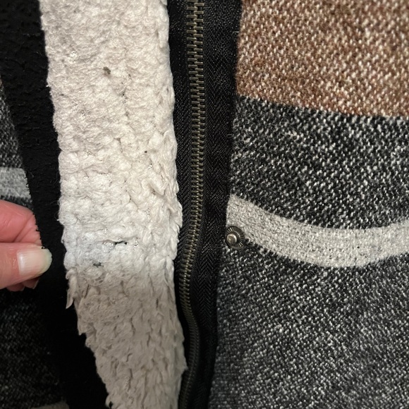 Roxy Sherpa-Lined Jacket, size M - Picture 6 of 13